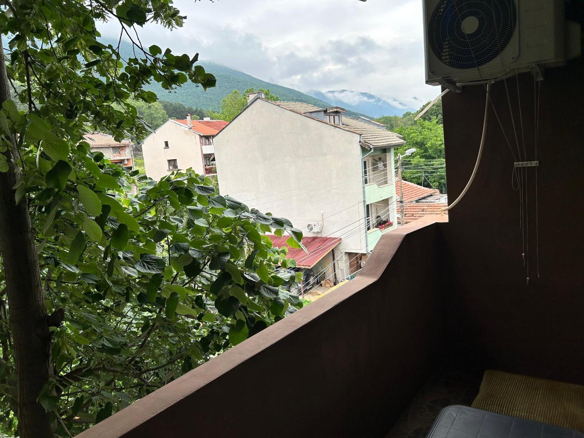 Apart House Ana Апартамент За Гости Ана Vratsa Dış mekan fotoğraf